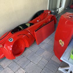 Ferrari Bed