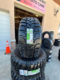 37135022 Crosswind M/T tires with free Mount & Balance 37-135.50-22
