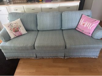 Sofa free