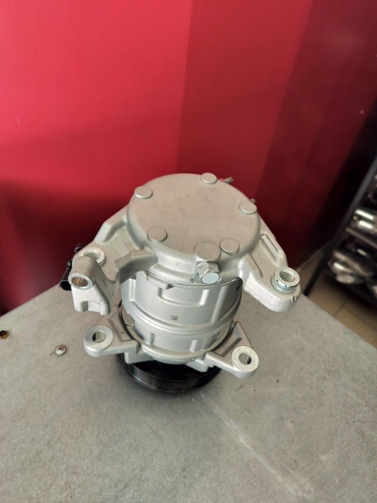 Ac Compressor Nuevos$100 AND UP