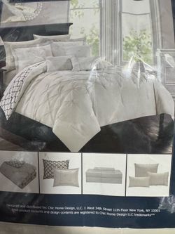 10 pcs of Queen size bedding/ comforter set