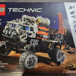 LEGO TECHNIC MARS CREW EXPLORATION ROVER 42180 NEW