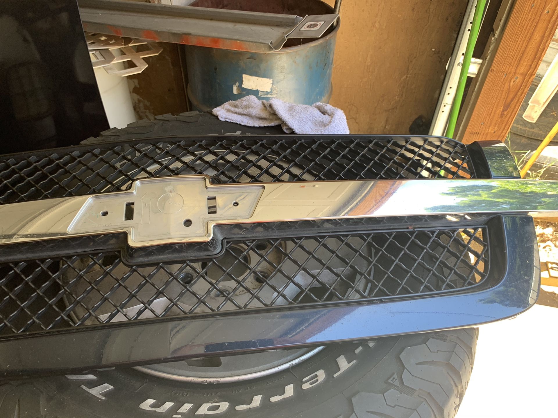 Chevy Hood & Grill