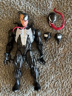 Marvel Legends Venom