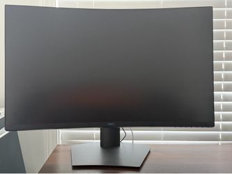 Dell 32" Curved Gaming Monitor (S3220DGF) - 165Hz 1440p Minor Scratch(invisible in brighter cars)