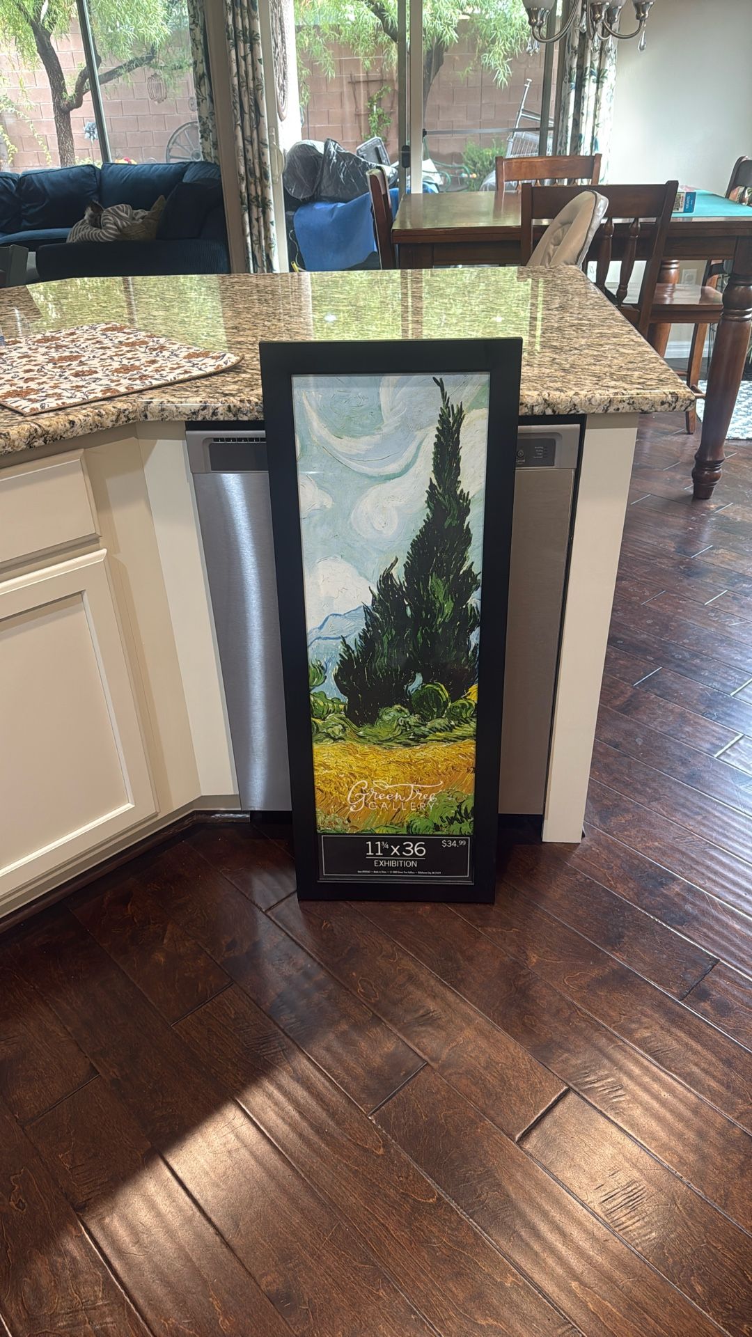 Picture frame. Excellent Condition