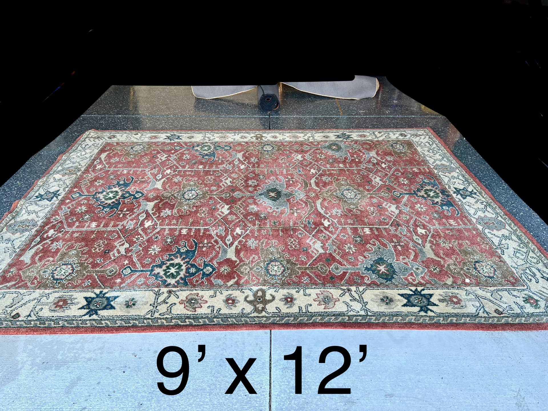 Pottery Barn Wool Rugs Enough For A Whole House for Sale in Arrowhed