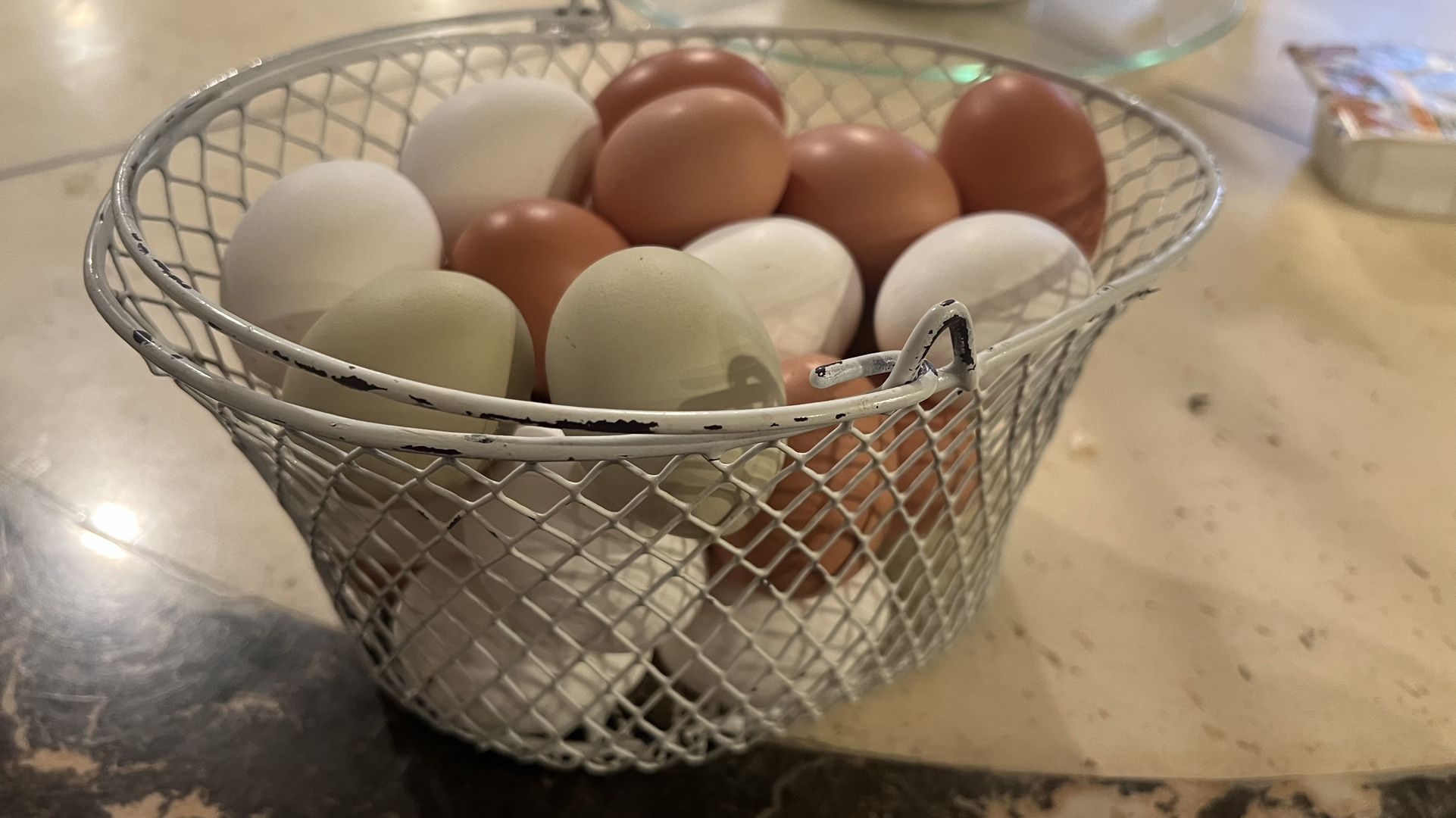 Huevos Frescos,fresh Eggs