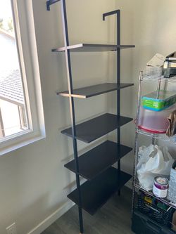 Ladder Bookshelf