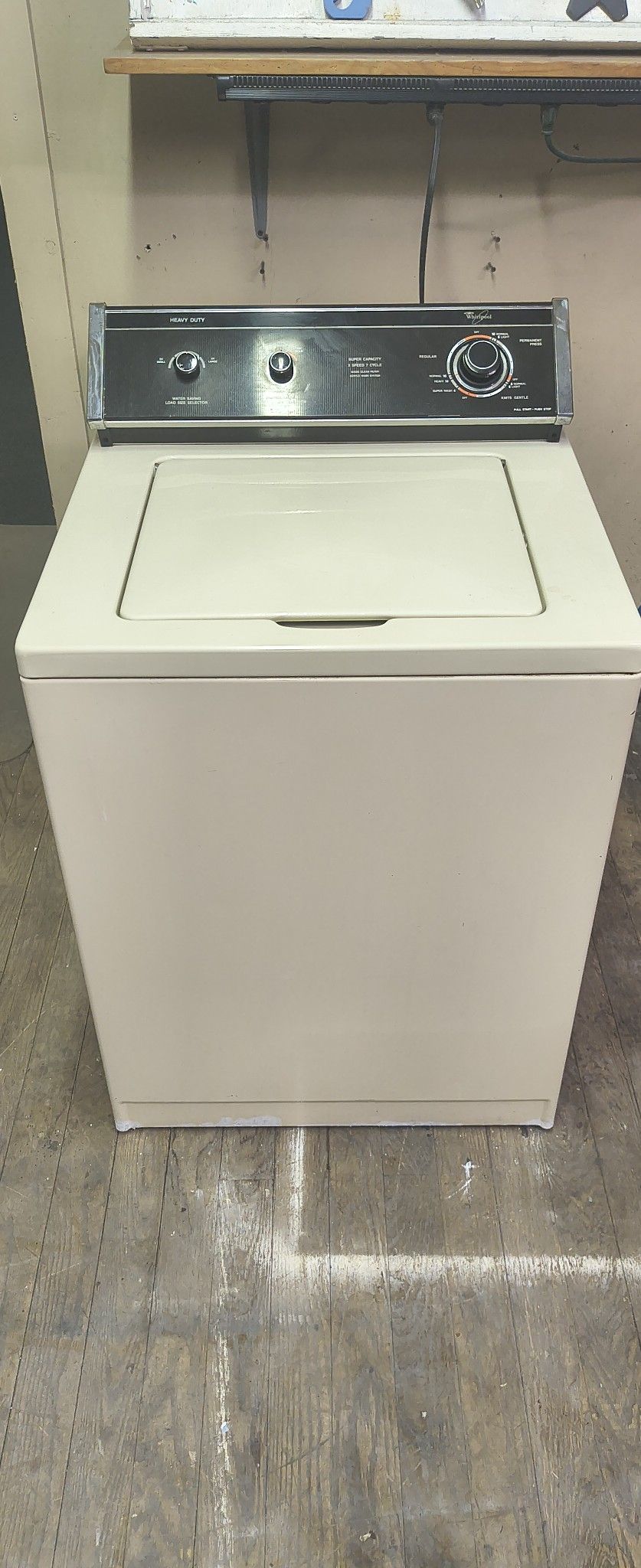 Whirlpool Elite Off White TopLoad Washer.Full Agitator
