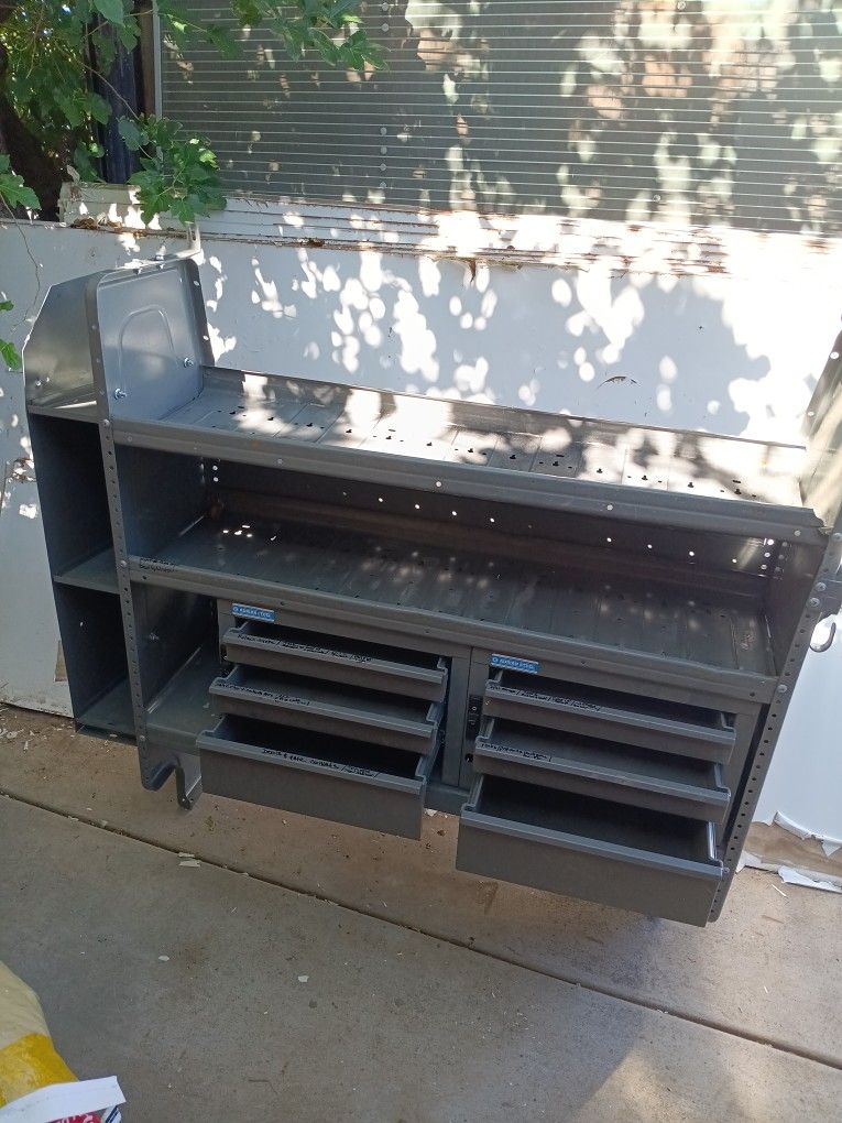 Toolbox In Toolboxs In Work Toolbox In Very Good Condition Pick Up Only Please