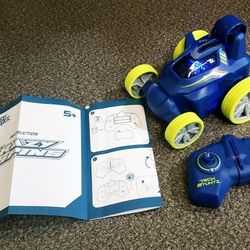 Tech Stuntz Crazy Spins Remote Control Car NEW ONLY DROVE FOR POST