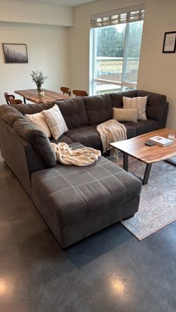 L shaped sectional