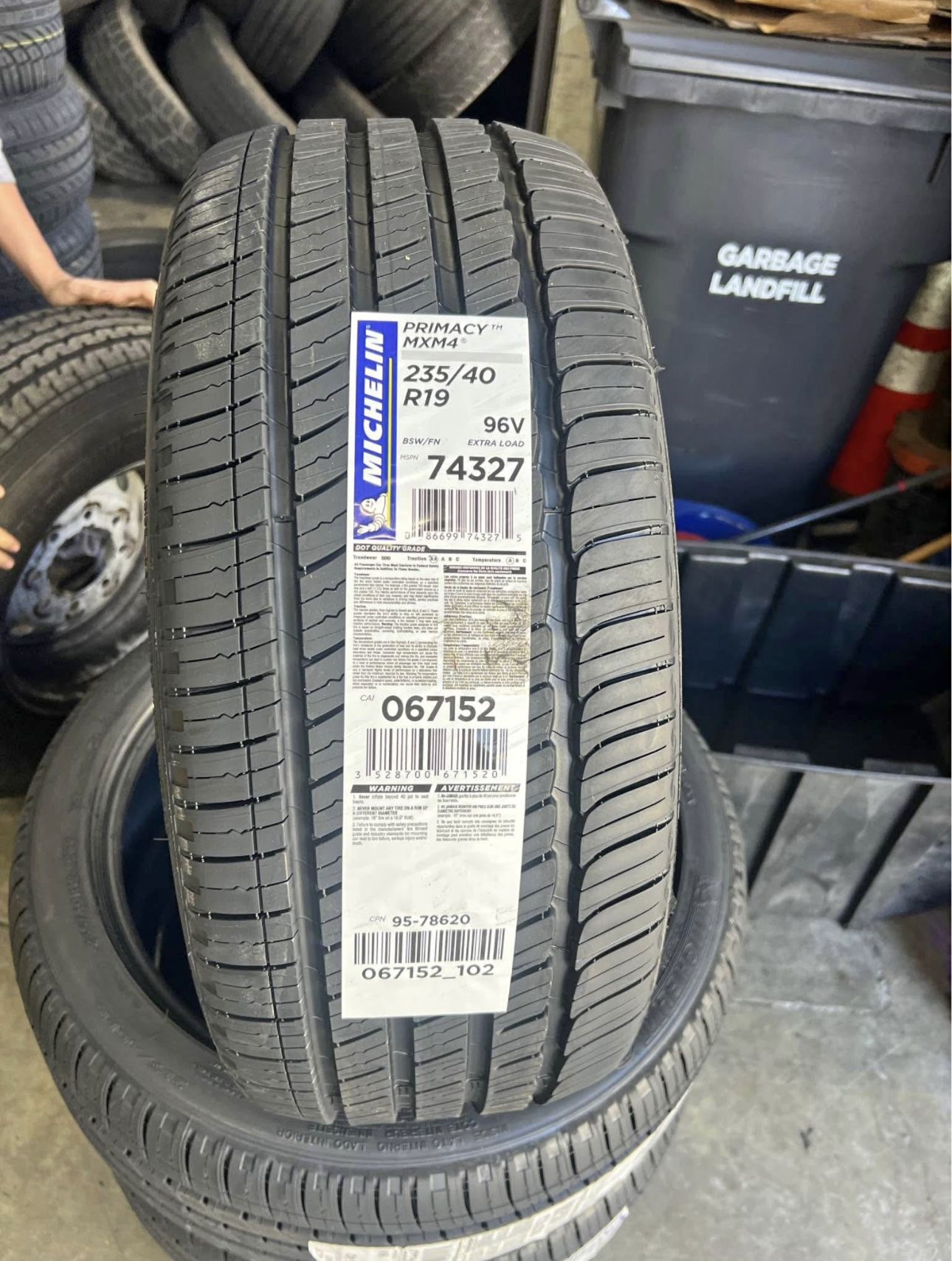New Tires 235/40R19 Michelin Primacy MXM4 For Sale, FINANCING AVAILABLE