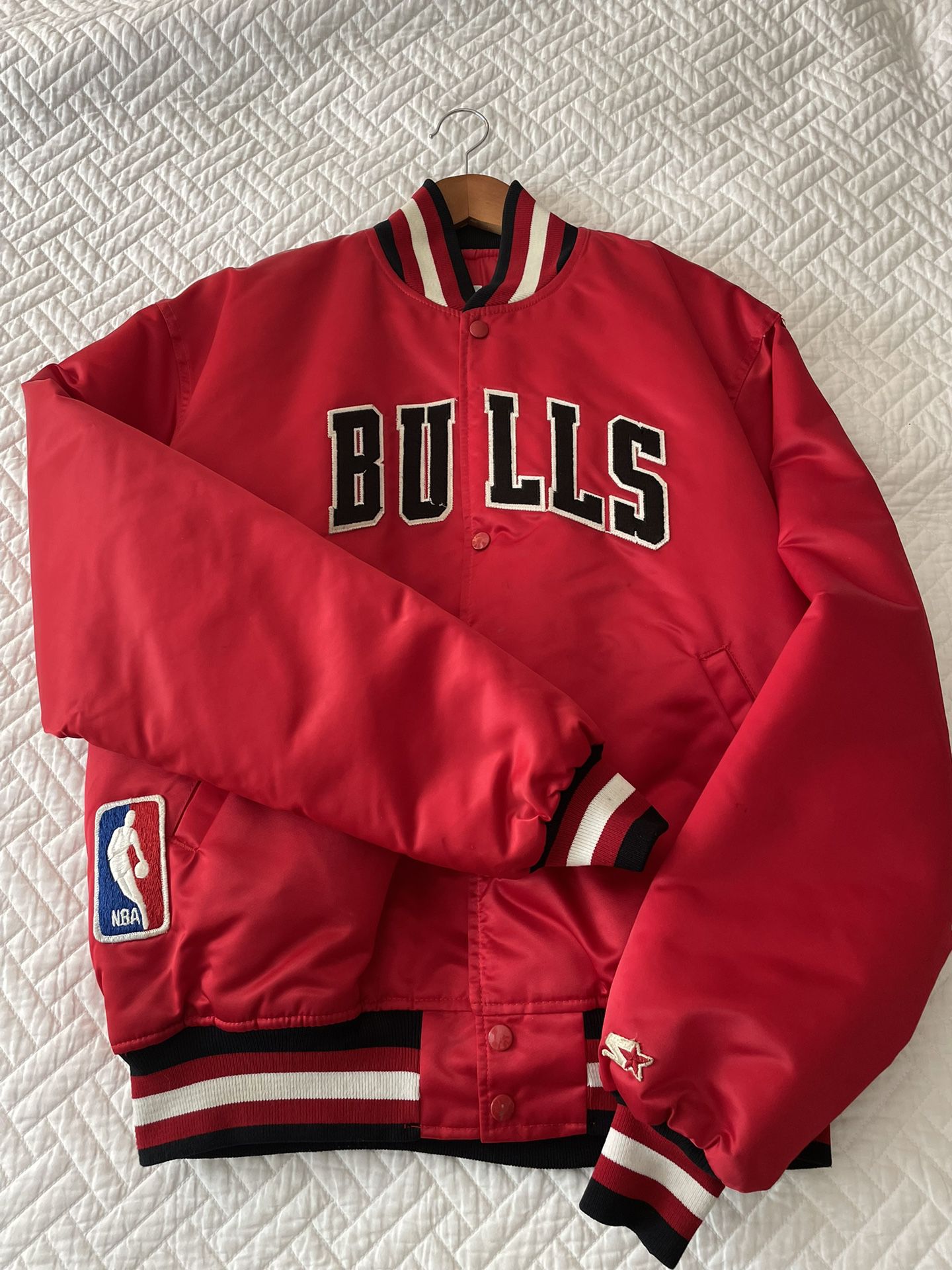 vintage chicago bulls starter jacket