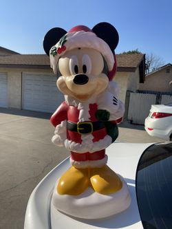 Mickey Mouse Christmas Decor