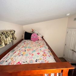 Oak Bunk Beds – Full  Top /Twin Buttom