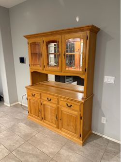 China Hutch / Buffet Cabinet - Delivery Available🚚