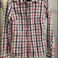 American Eagle outfitters pink plaid shirt size 8