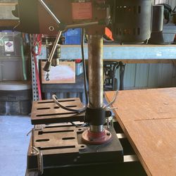 Tradesman 8" 5-speed Bench Power Drill