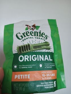 Dental treats for dogs
