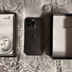 iPhone 13 Pro Unlocked, Mint Condition, Original Box And Accessories Included