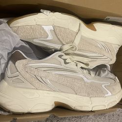 Mint Condition Mens Puma Teveris Nitro Earth