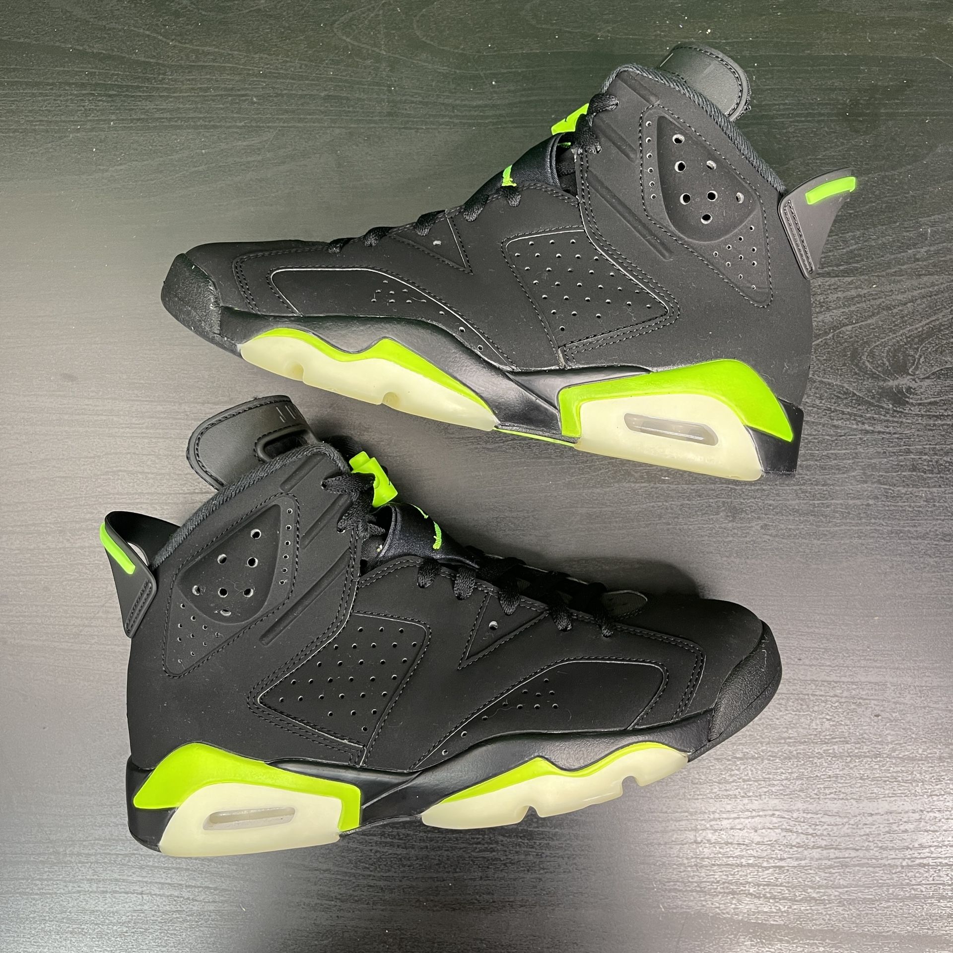 Jordan Electric Green Size
