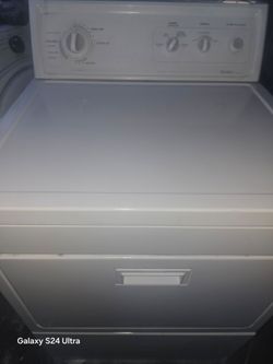 Kenmore Gas Dryer Super Capacity Plus And Heavy Duty Works Exelent