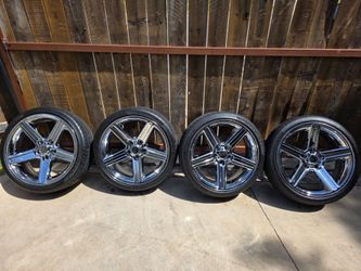 20" Irocs Wheels w/ Lexani Tires (5x5 or 5x127 Bolt Pattern)