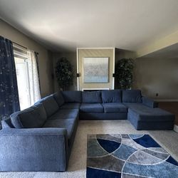 Living Spaces 4 Piece Sectional Couch
