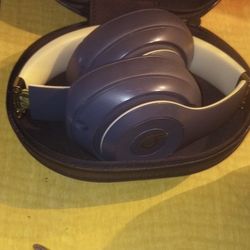 Cordless Beats Headphones 