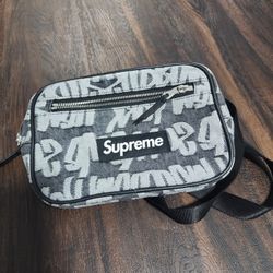 Supreme Fat Tip Jacquard Denim Waist Bag 