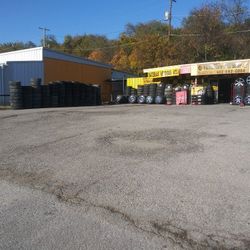 VICTORIAS TIRE'S, BATTERIES, AND BRAKEJOBS.