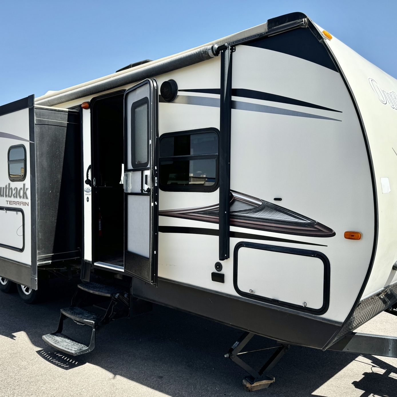 2015 keystone Outback bunkhouse