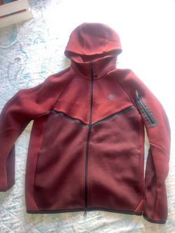 Nike tech