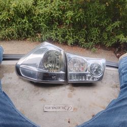 Lexus Rx350 Left Rear Taillights 