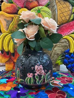💥💥Talavera flower vase 💥💥 12031 Firestone Blvd Norwalk ca 90650