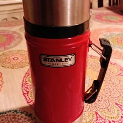 stanley classic red thermos