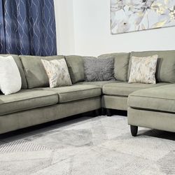 🆓🚚 XL 4 Piece Haverty Sectional
