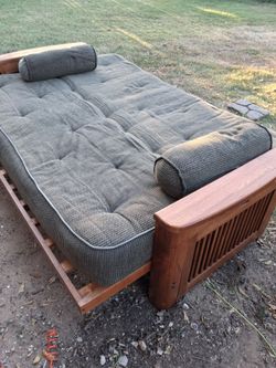 Futon bed