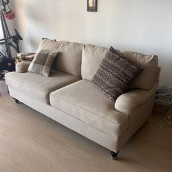 Free Sofa