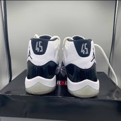 Nike Air Jordan Concord 11s (Size 9) 