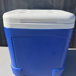 Igloo Ice Cube 60 Qt Laguna Ice Chest Cooler With Wheels Handle Camping Blue