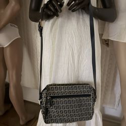 Fendi Purse Shoulder Bag Crossbody Bag 