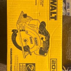 New In Box Dewalt 20v 6 1/2" Circular Saw DCS391B.