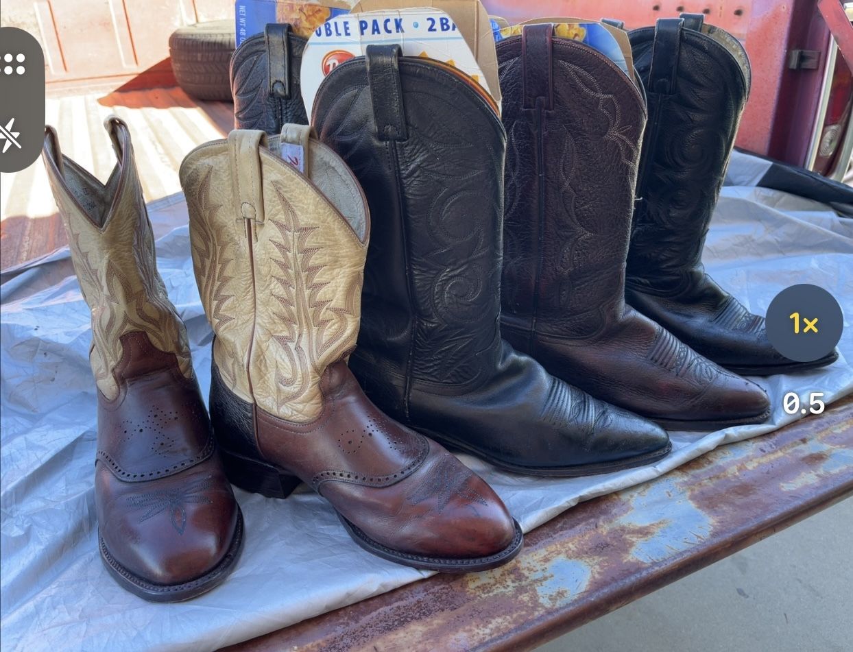 US$ 20 Each Pair Of Boots