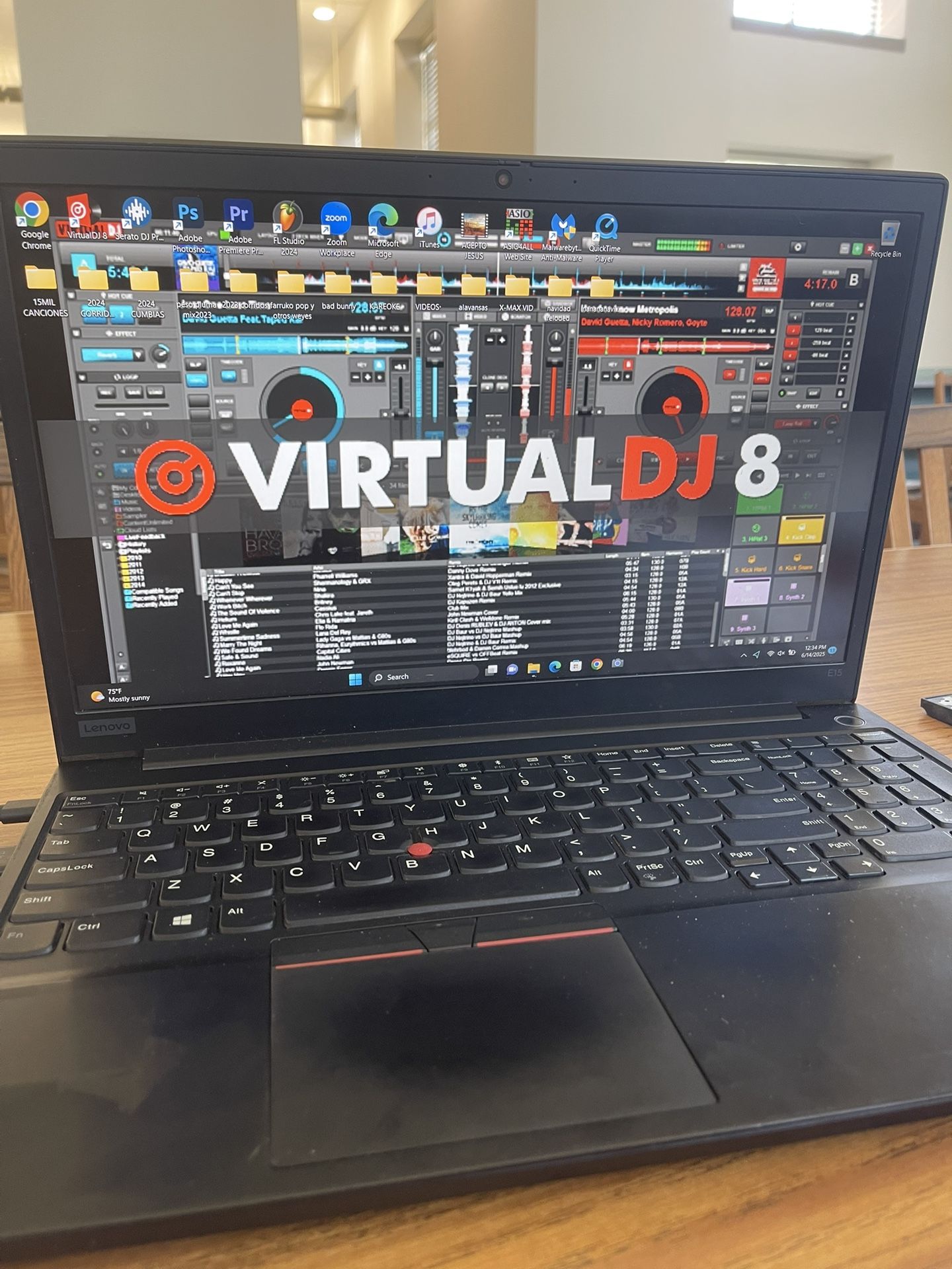 laptop LENOVO icore 5 1mil gigabytes ssd + 16gb RAM Muy rápida Ya trae programas y música ✅VIRTUAL DJ 8 PRO ✅SERATO DJ PRO ✅FL Studio. Creosote de