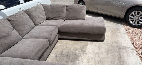Sectional couch