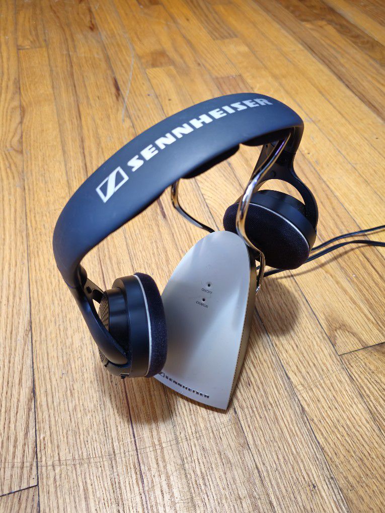 Sennheiser On-Ear Wireless Headphones HDR-120 w/ Charging Cradle TR120 